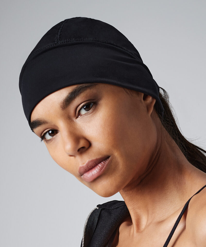 Softshell sports tech beanie