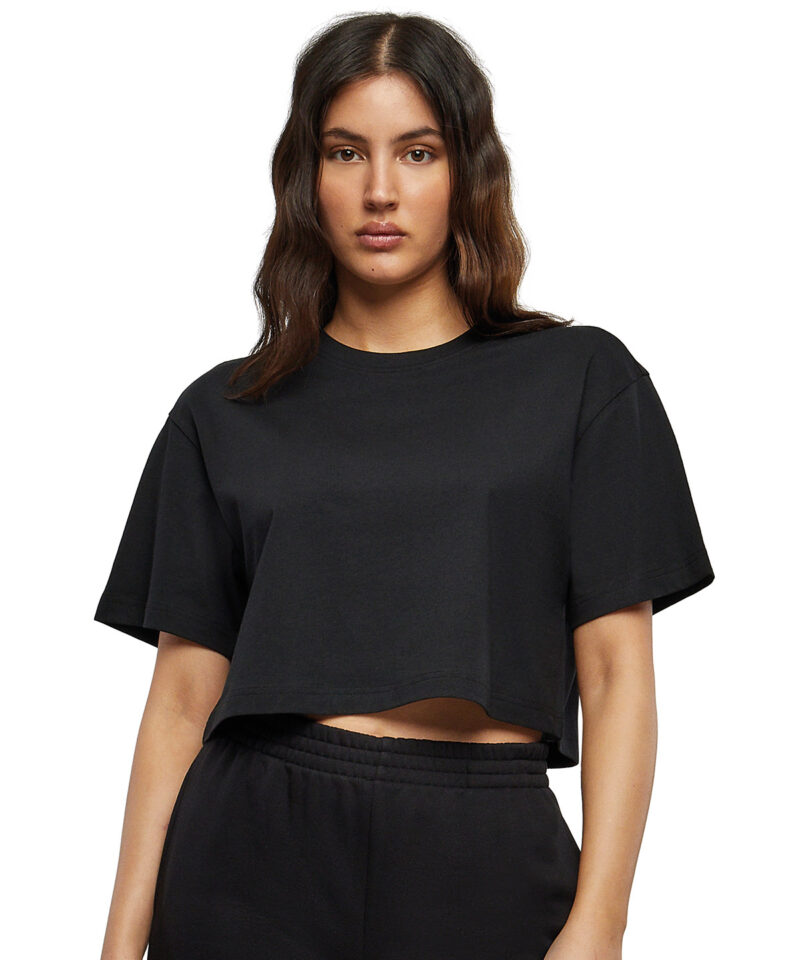 Women?s short oversized tee