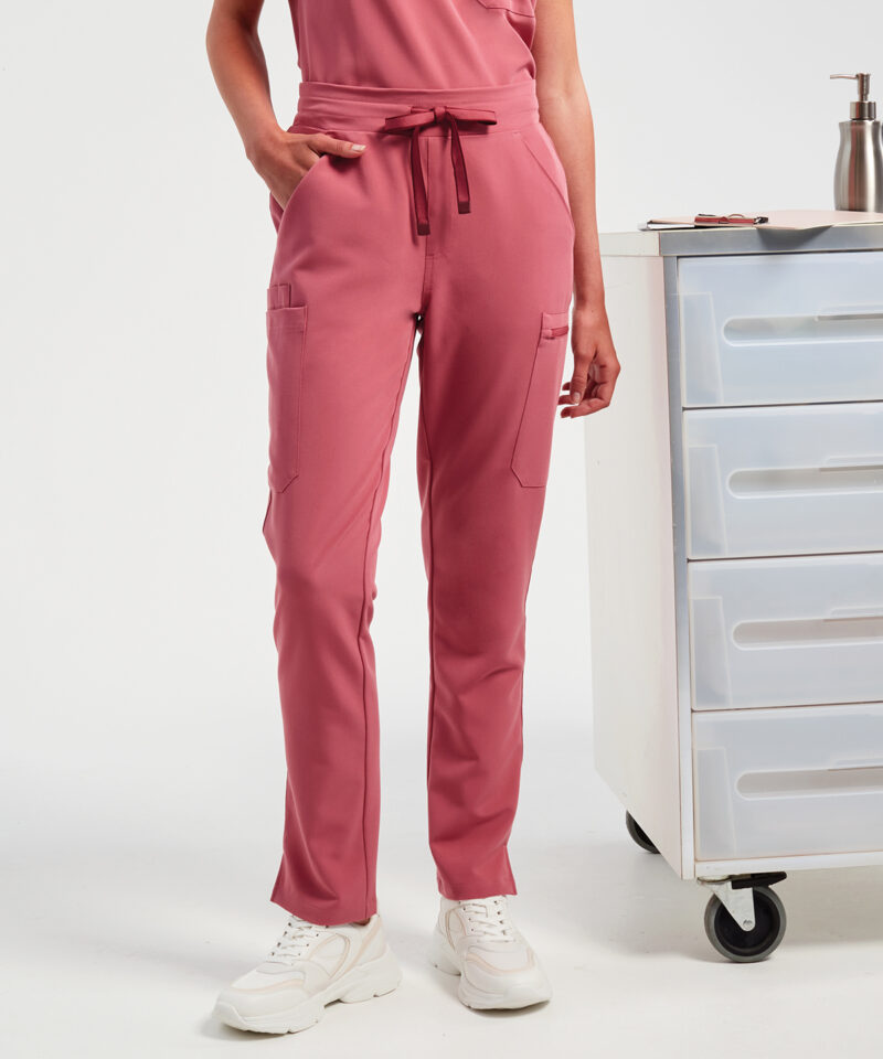 Women?s 'Relentless' Onna-stretch cargo pants