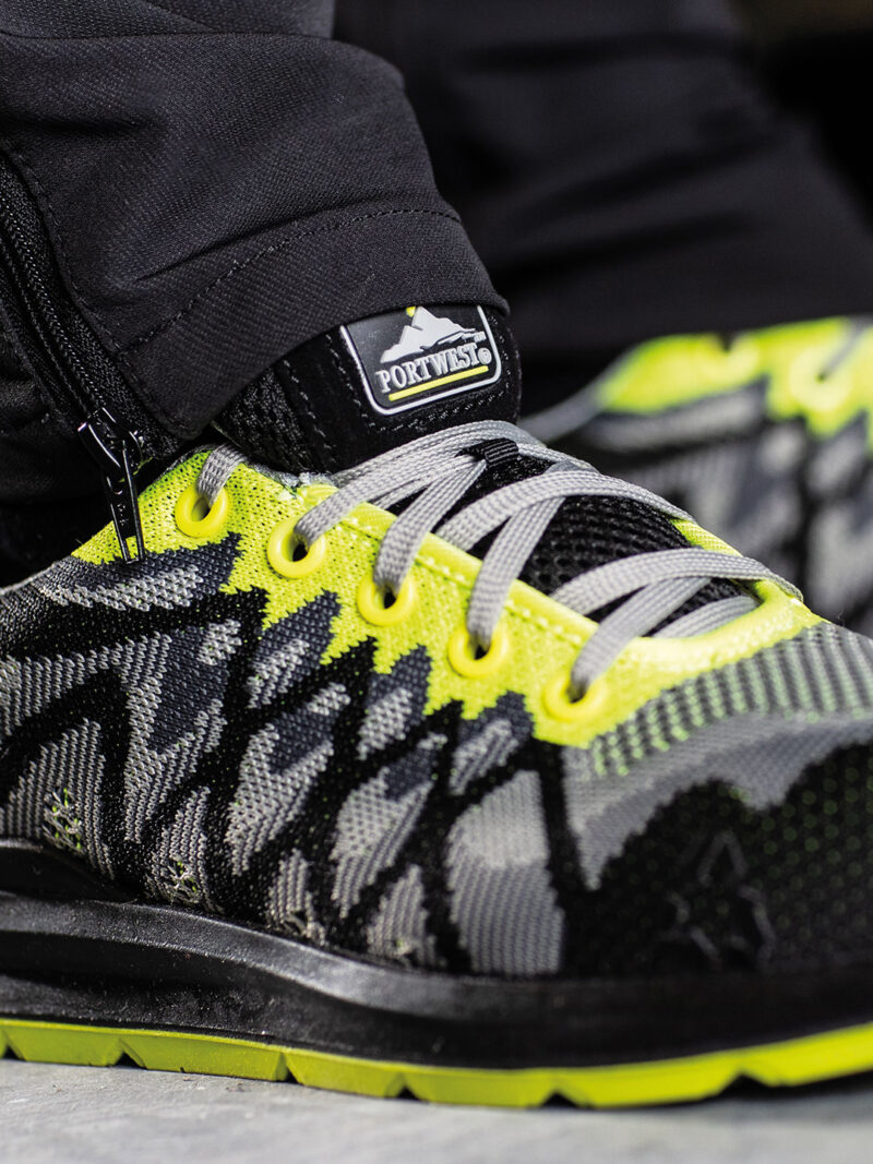 Portwest Composite lite ECO safety trainers (FC08) - Image 3